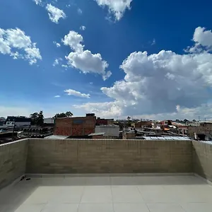 Hermoso Apartamento Con Terraza, Excelente Ubicación Cerca Al Centro De La Ciudad Apartamento Bogotá